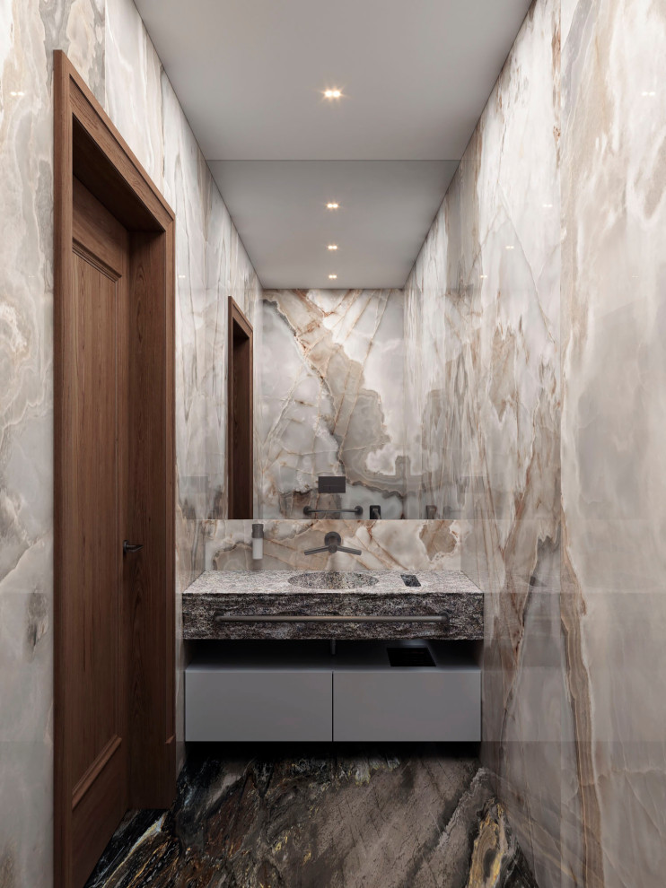 Главный санузел для МГУ, 52 м. кв