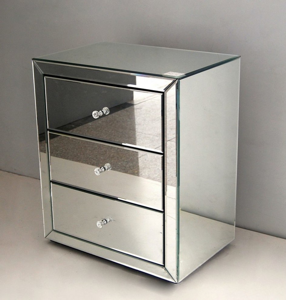 Обложка проекта: Зеркальная мебель