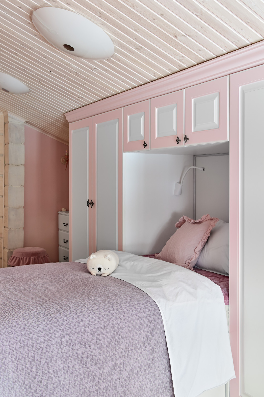 Современный загородный дом для большой семьи