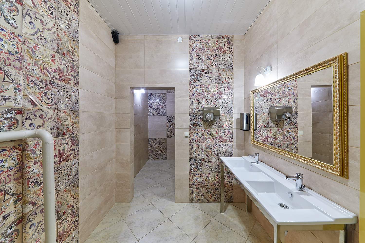 Амелина Светлана