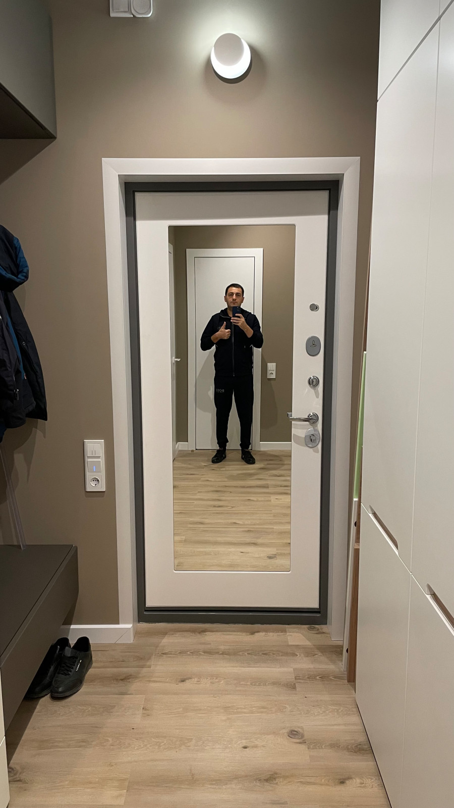 Обложка проекта: дизайнерский проект ремонта квартиры под ключ