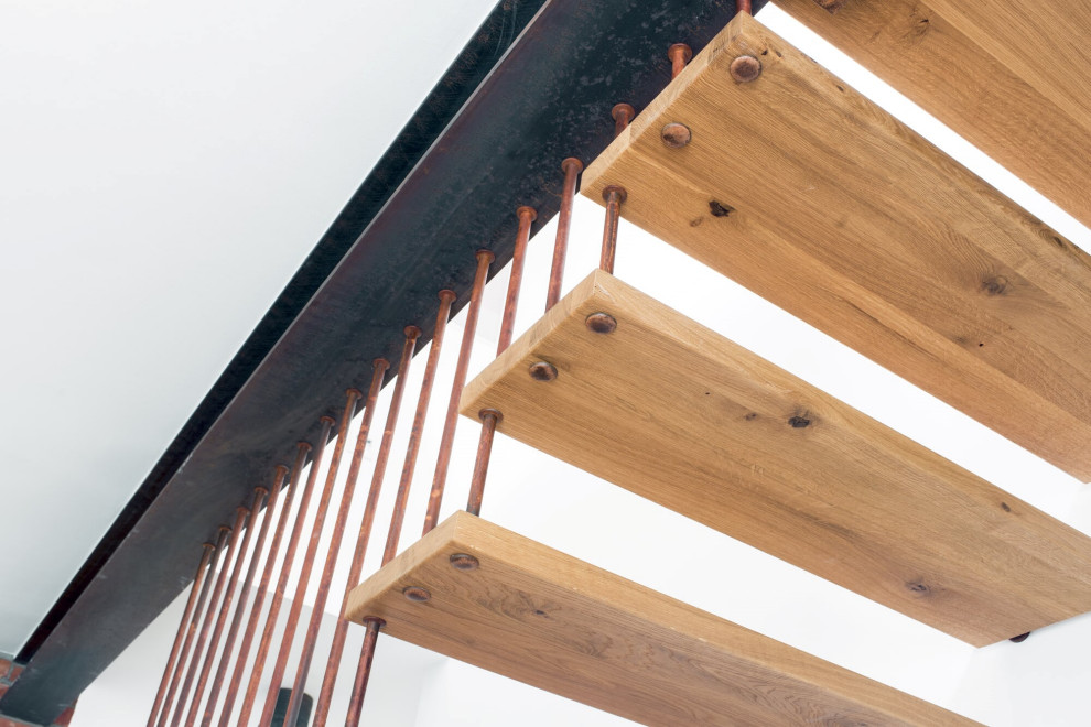 Лестница в стиле лофт