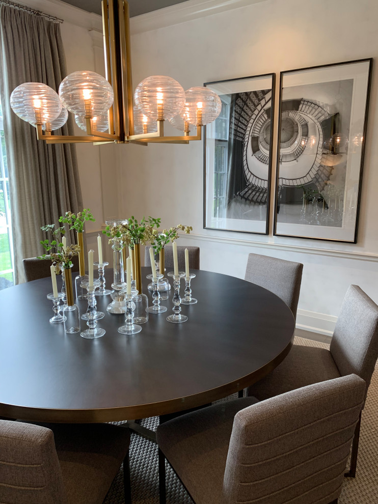 Гостиная в совеменном стиле Хай-тек в 2-х этажном доме.