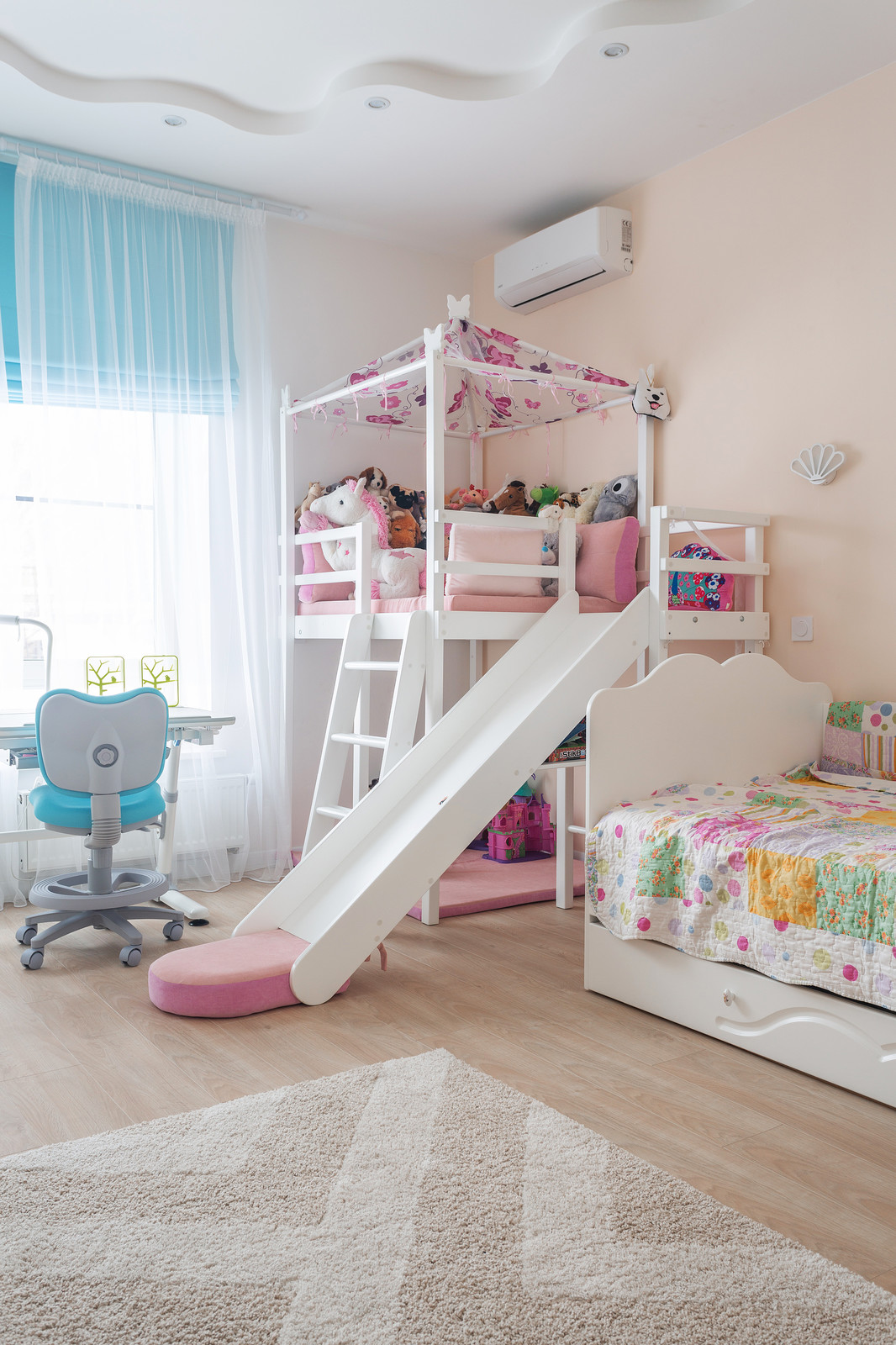 Загородный одноэтажный дом