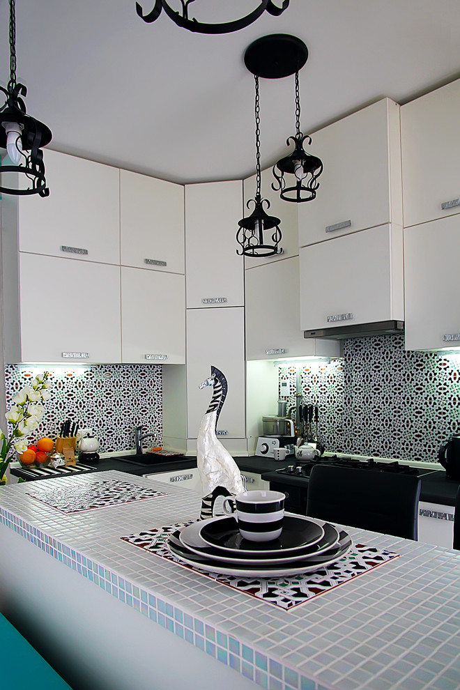 Проект "под ключ" малогабаритной квартиры. "Зебра Антидизайна"