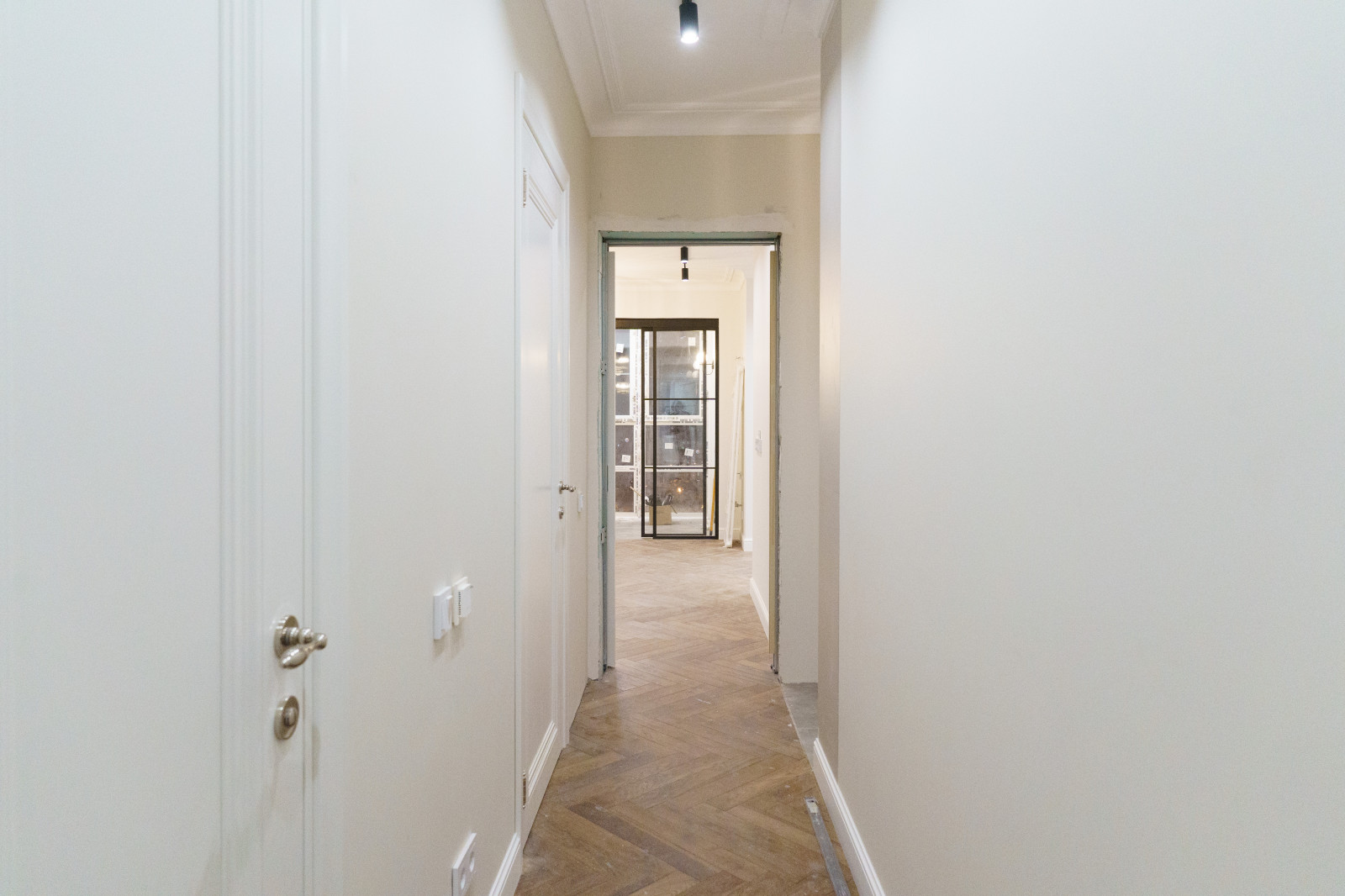 Дизайнерский ремонт квартиры в ЖК Севреный, 64м²