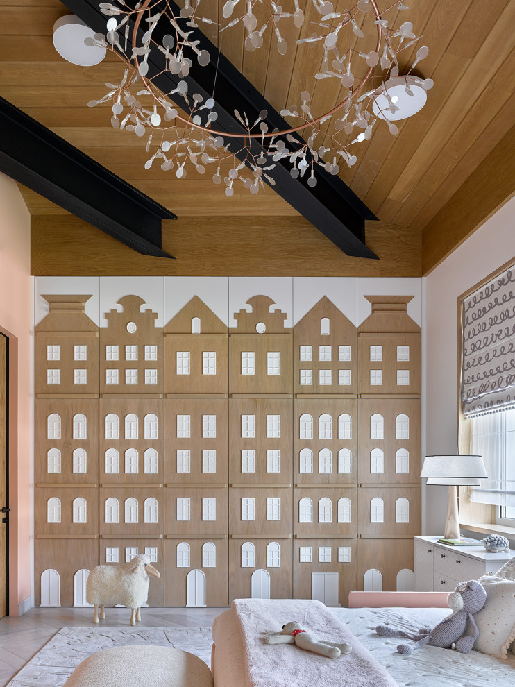 Дом в подмосковье  600 м2