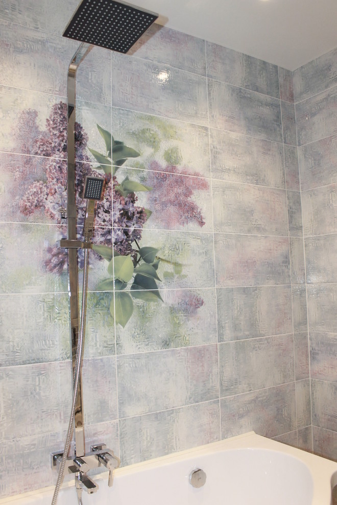 Квартира в стиле современной классики в фиолетовых тонах