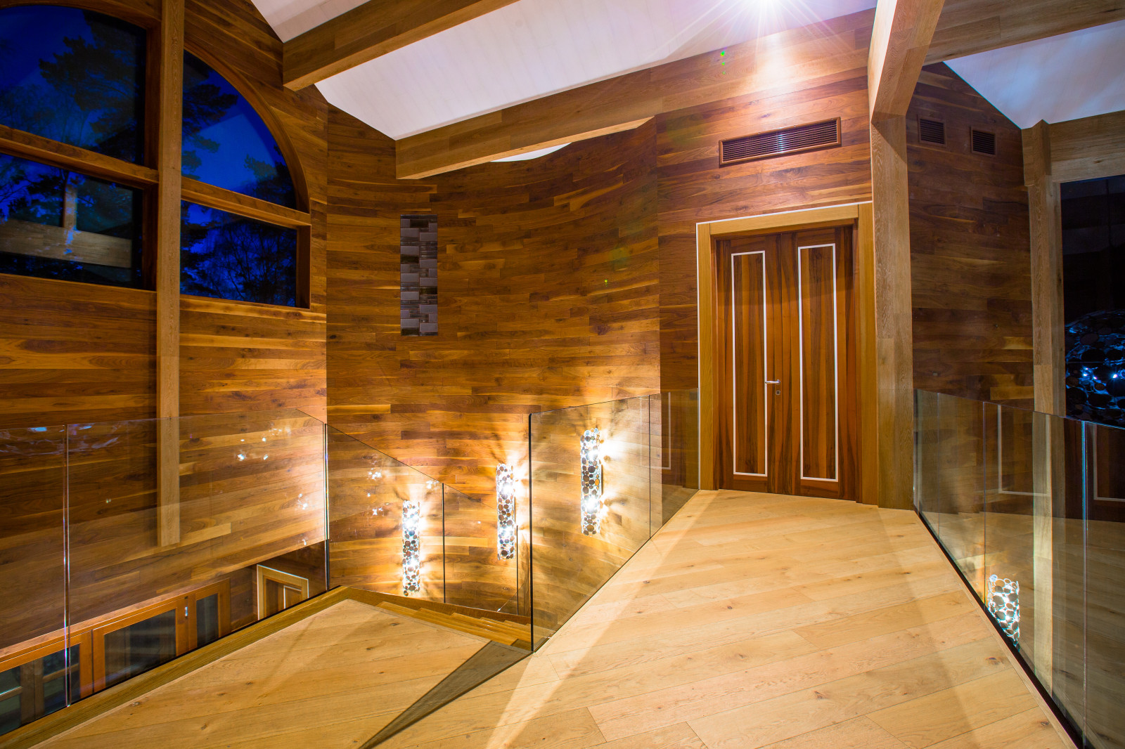 РЕЗИДЕНЦИЯ "ЛАЗУРНЫЙ БЕРЕГ"