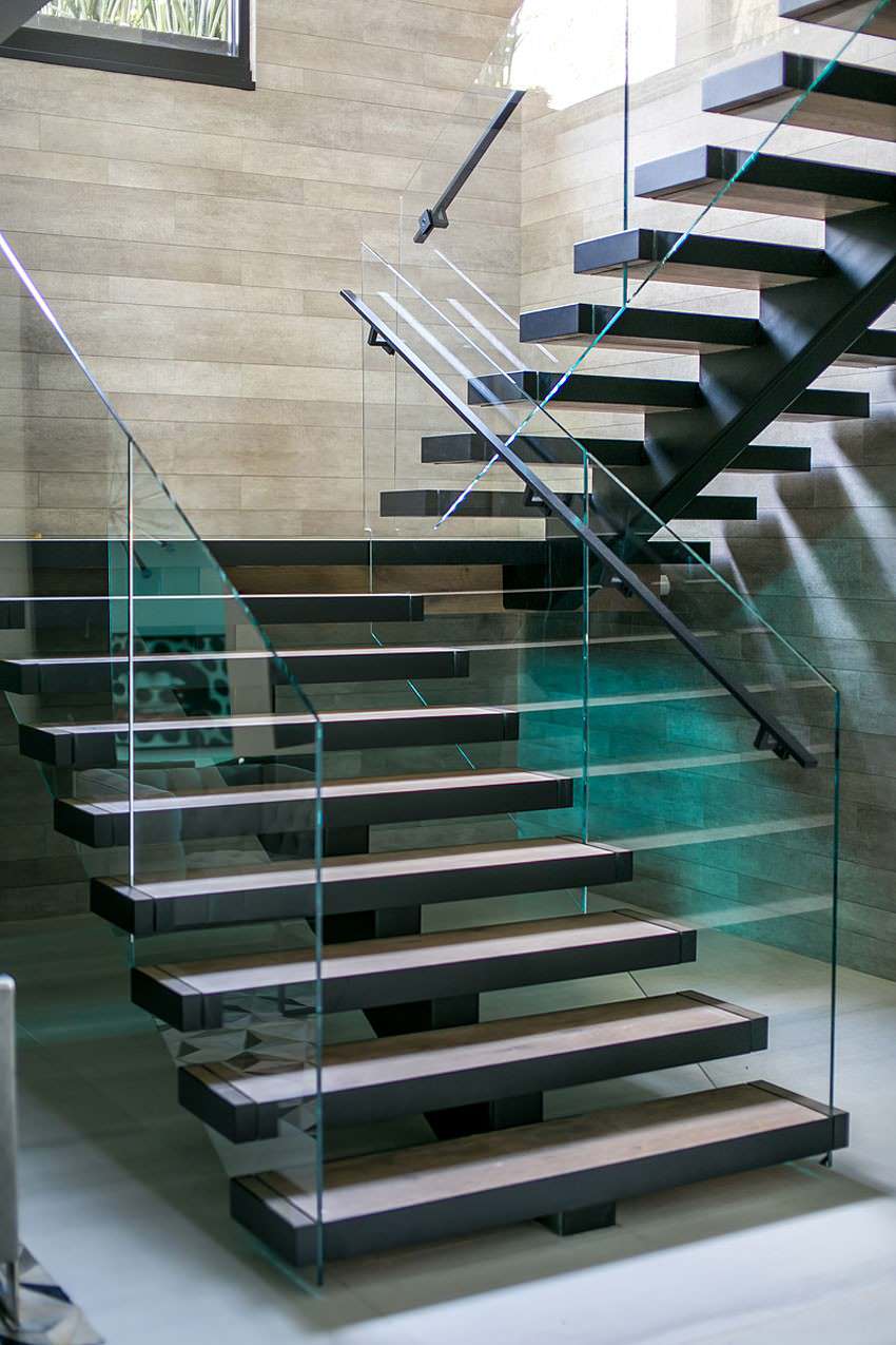 Лестницы и ограждения Маршаг