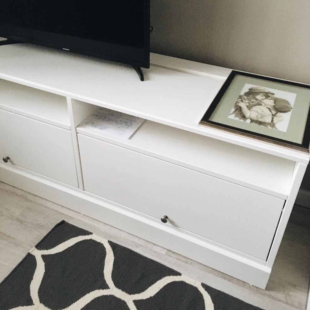 Тумба под телевизор