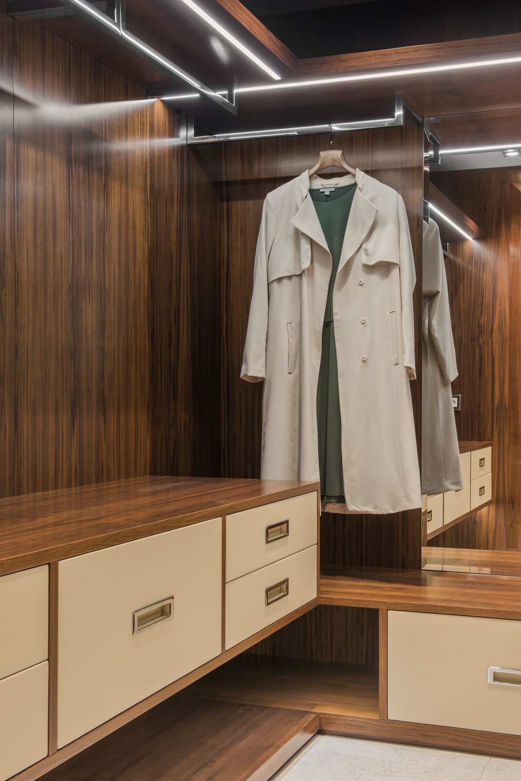 Квартира с террасой у моря