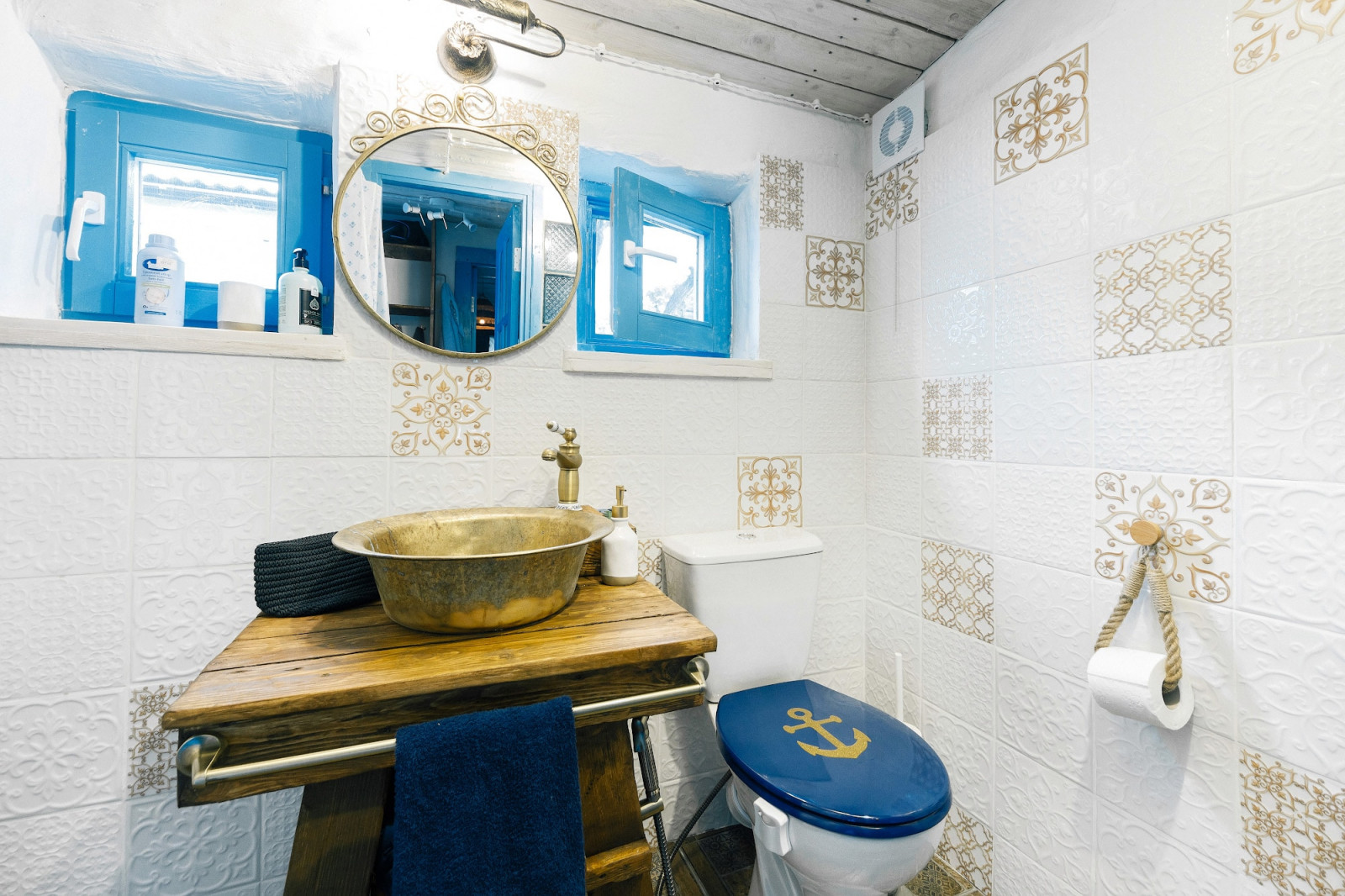 Домик у моря