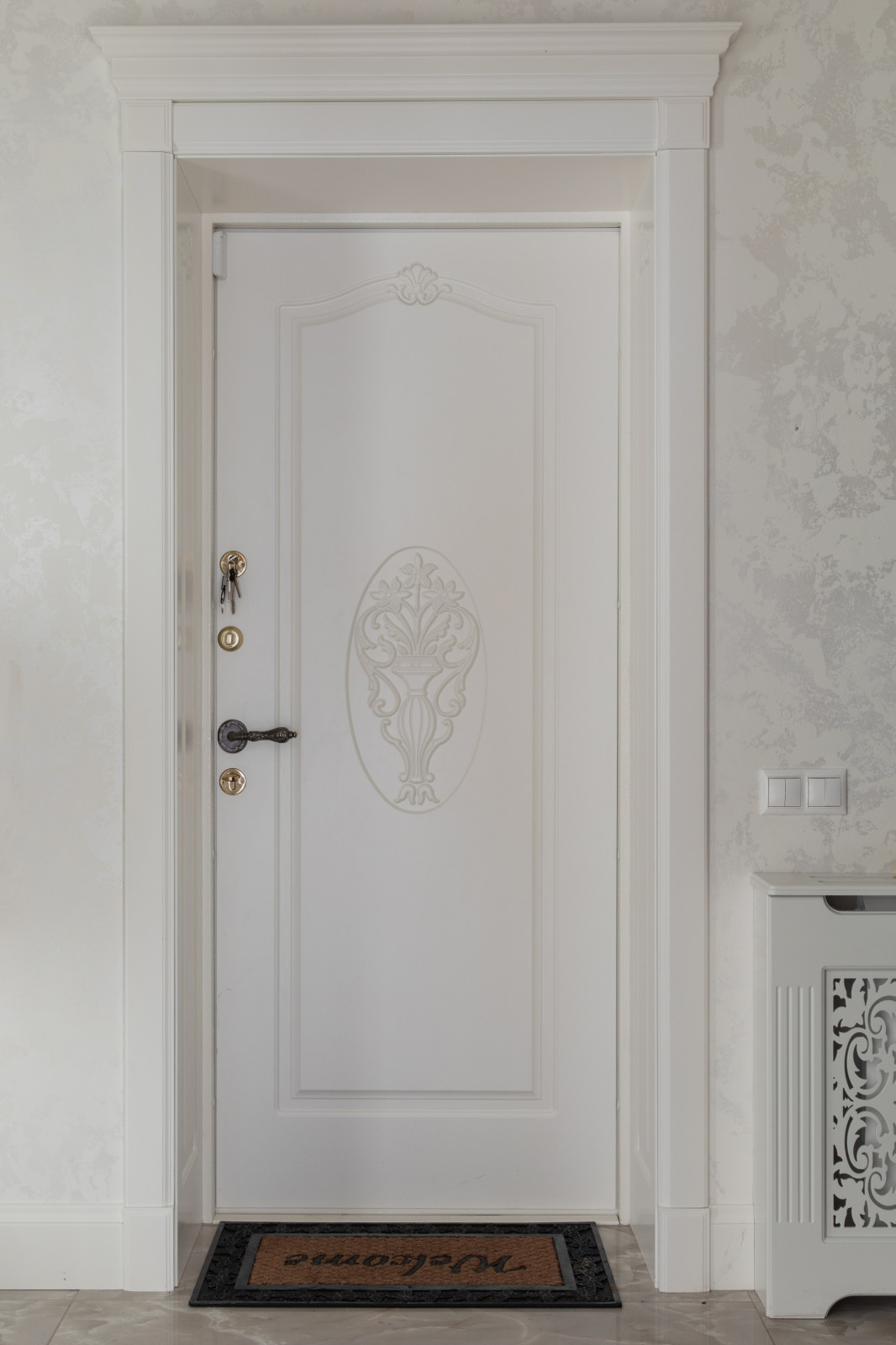 классические двери