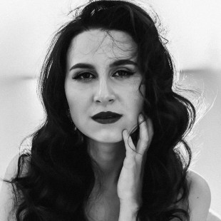 Энже Сафина