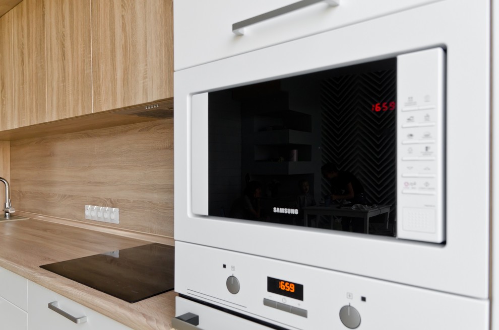 елая кухня в скандинавском стиле на проспекте Весеннем.