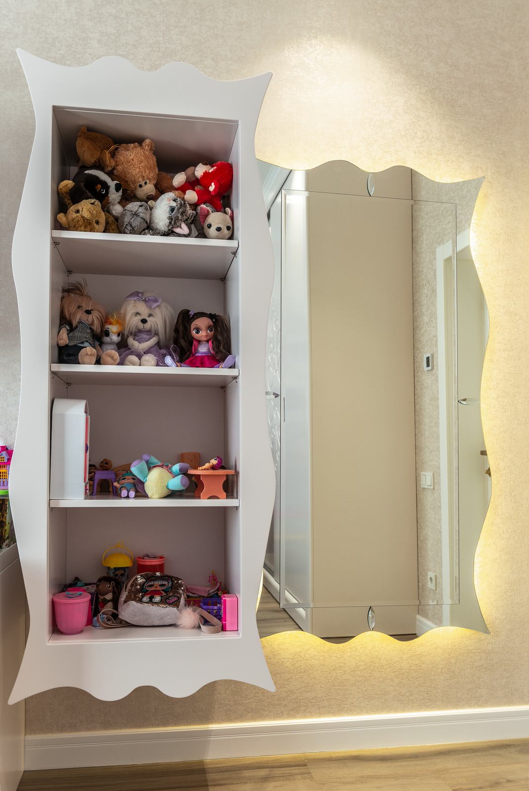 Дом с бассейном