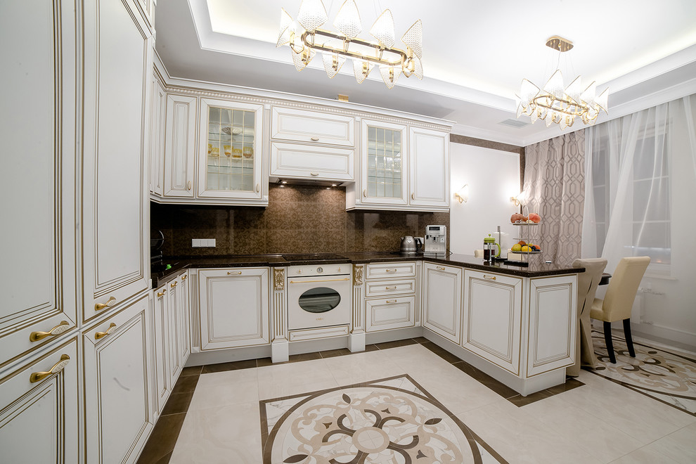 Ремонт пятикомнатной квартиры 210 кв.м в стиле неоклассика