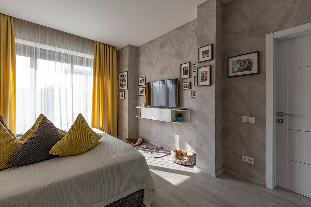 Дом с серебристыми стенами / House with silver walls