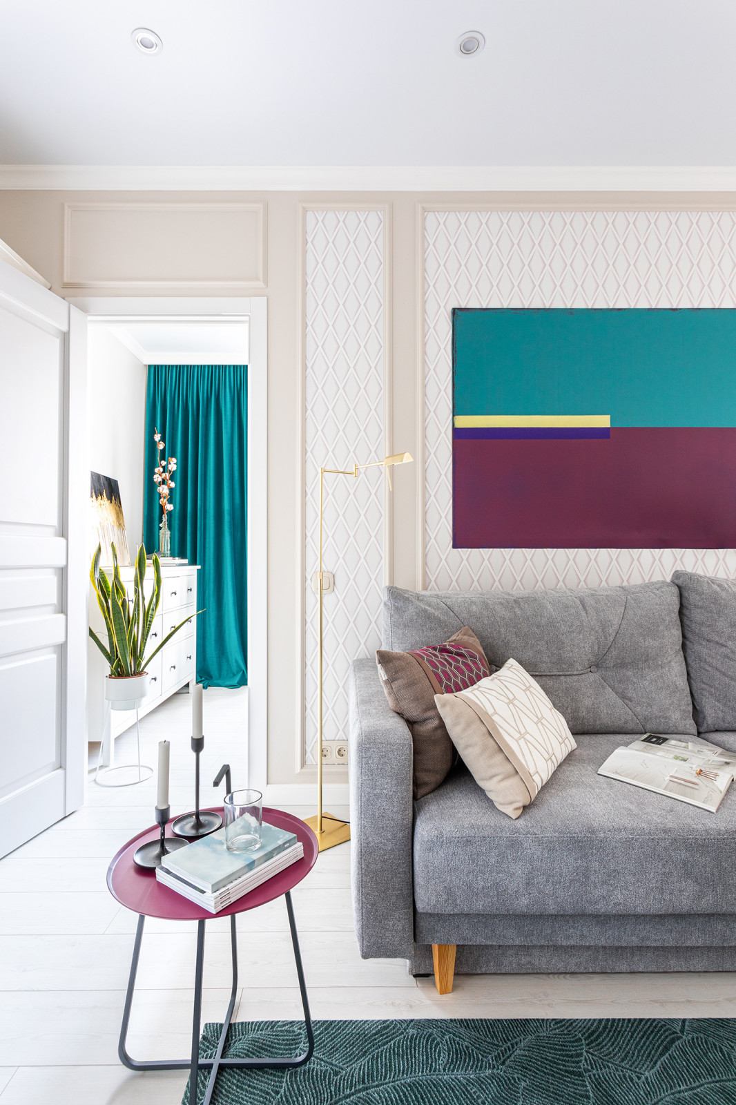 Квартира для молодой девушки