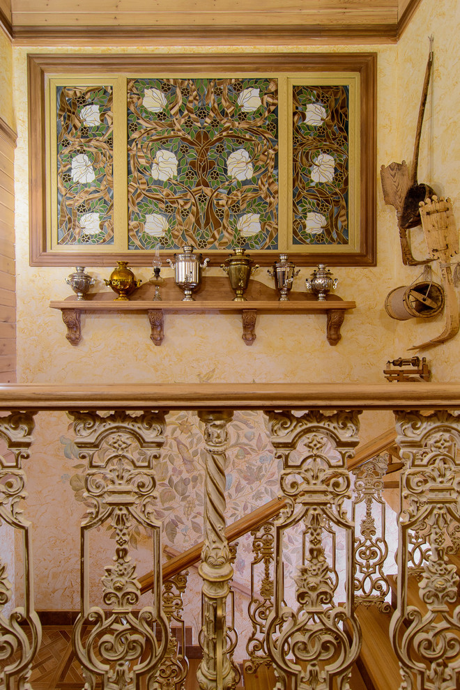 Каркасный дом. Декорирование деревянным блок-хаусом.