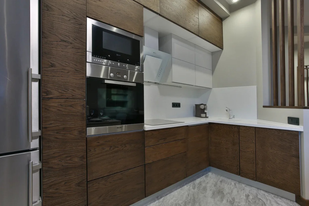 Интерьер кухни: кухонные фасады, декоративный брус