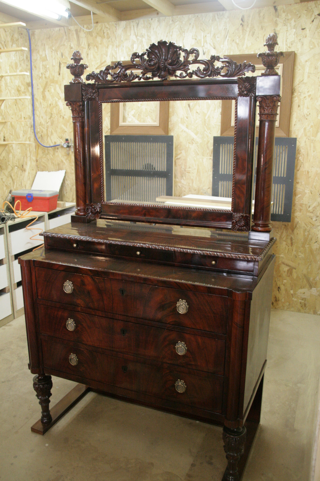 Обложка проекта: Реставрация туалетного столика