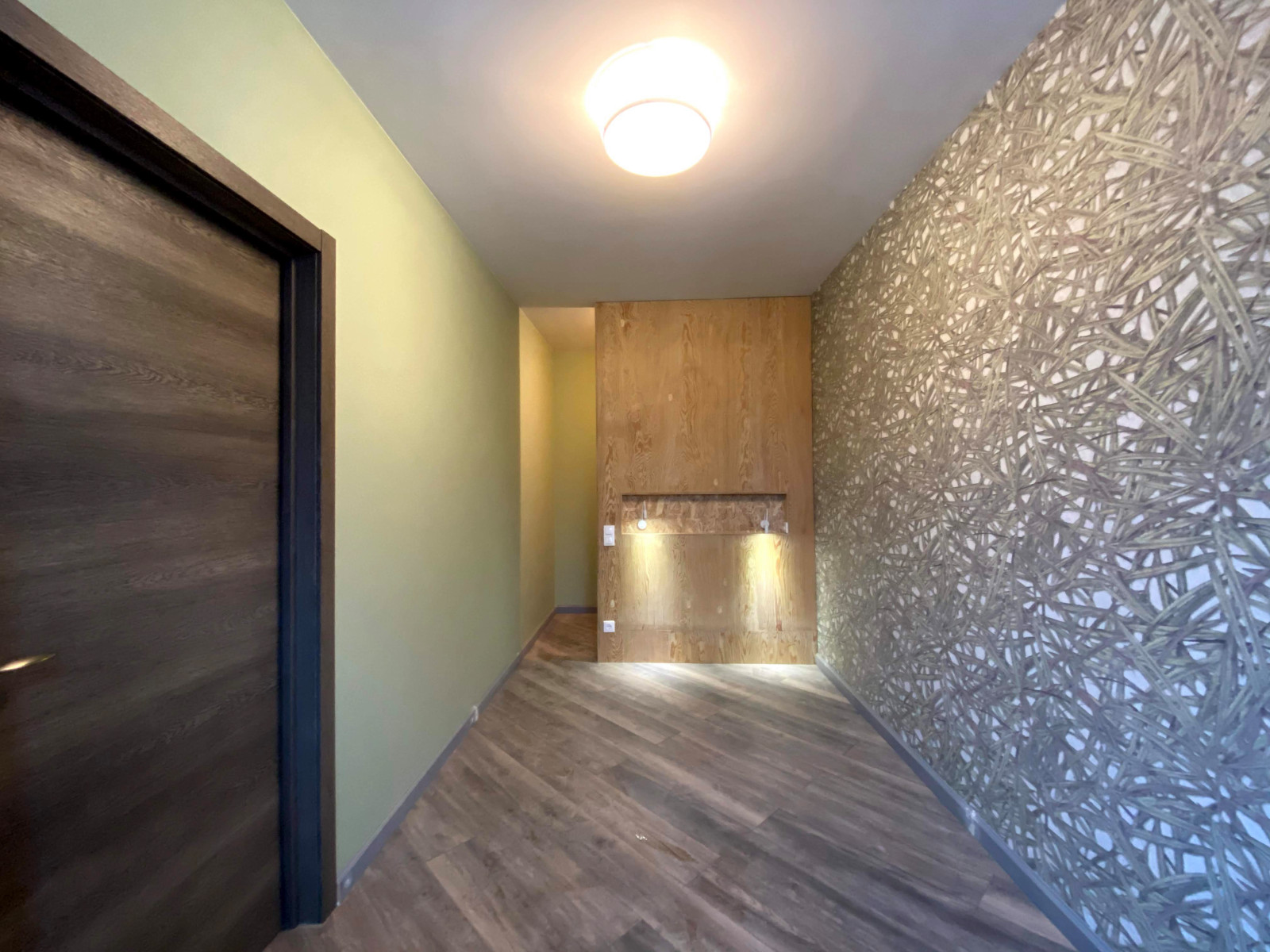 Обложка проекта: Квартира на Дрезденской