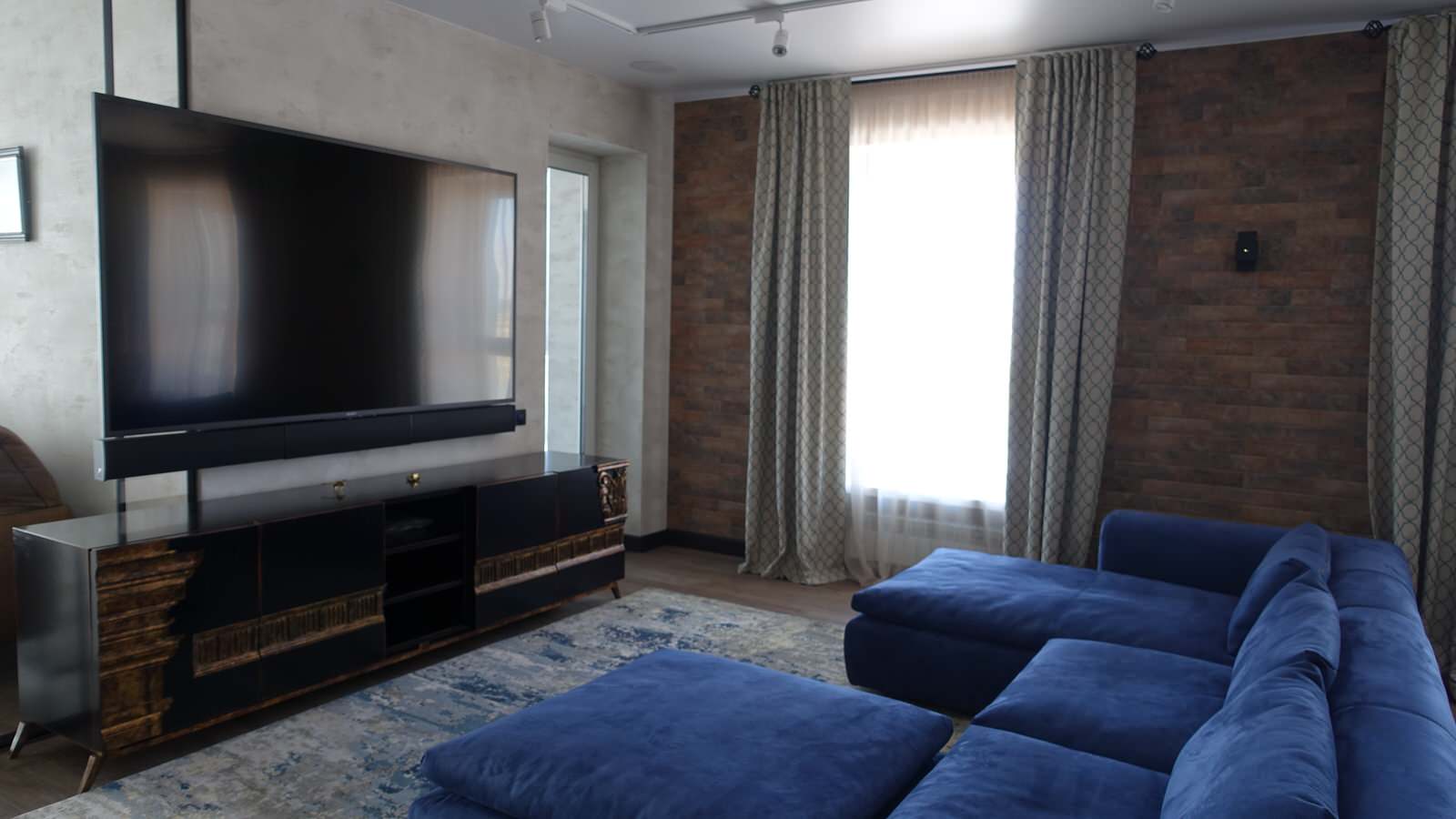 Обложка проекта: Минимализм и классика