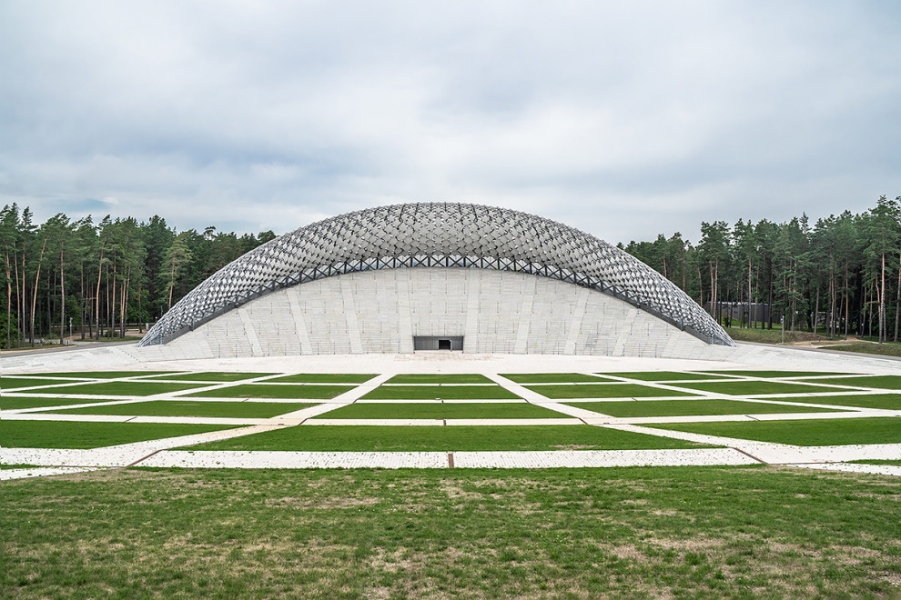 Большая эстрада в рижском Межапарке