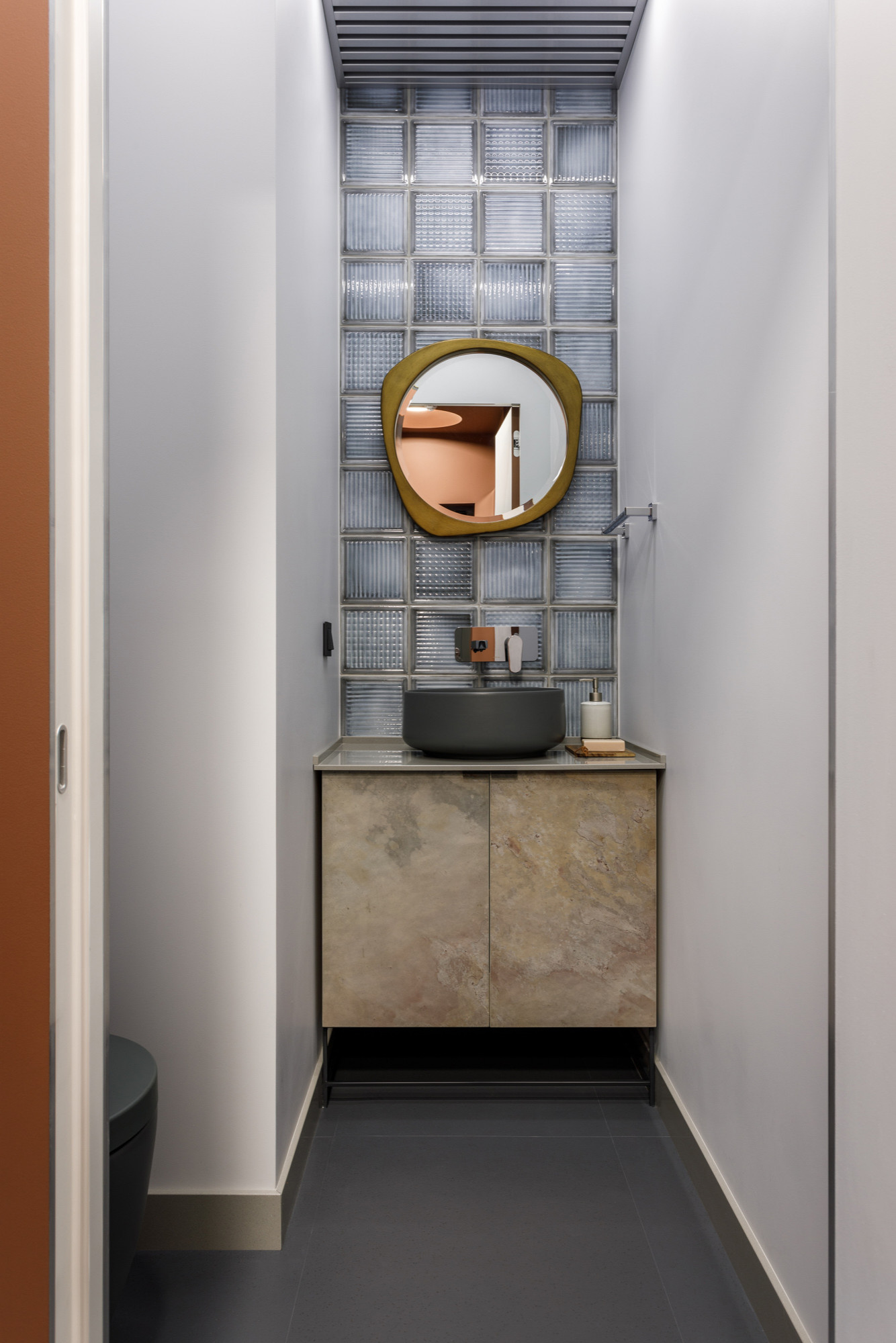 Houzz тур: Квартира с кухней из фанеры