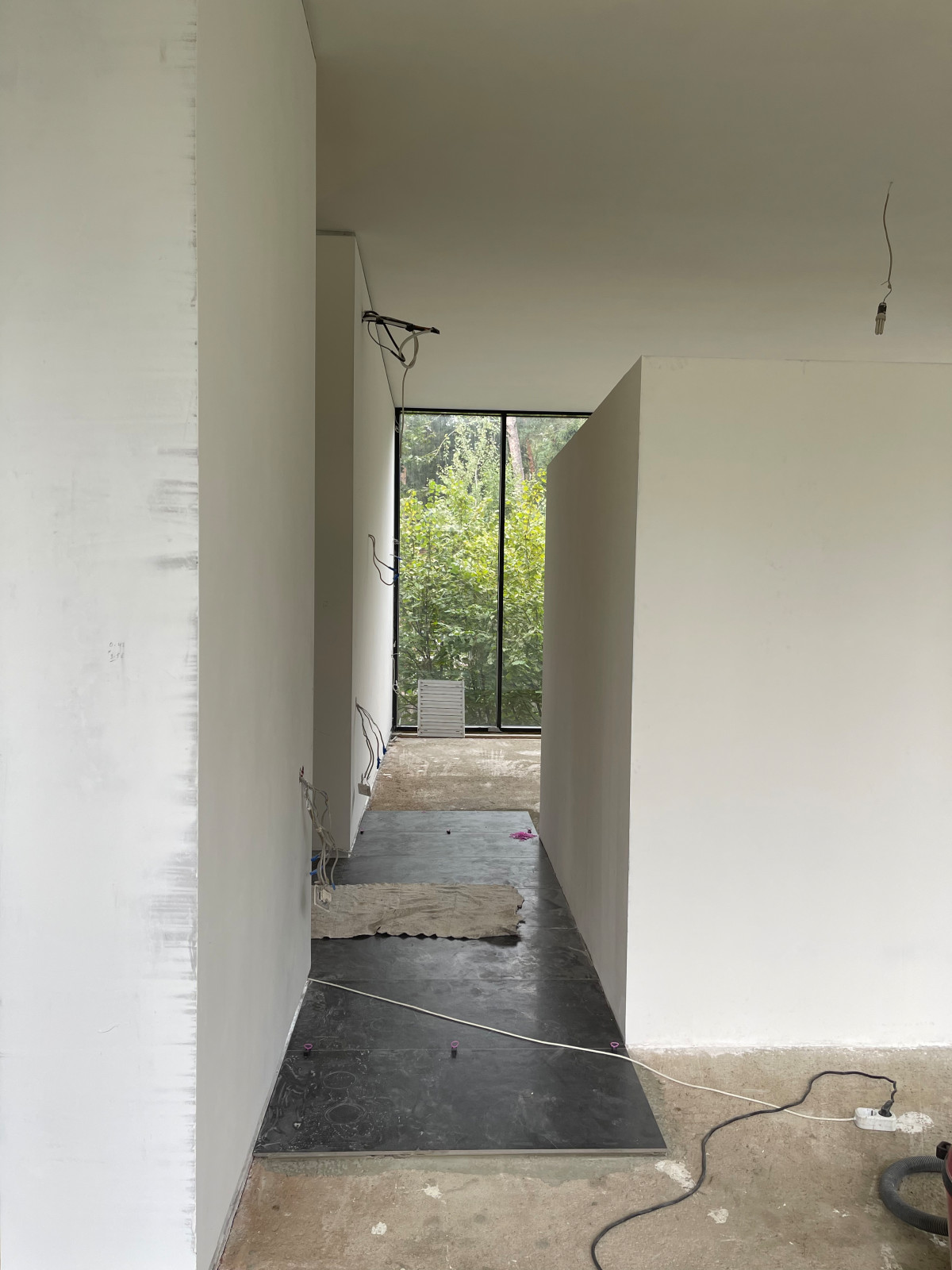 Реконструкция и отделочные работы дом 600 кВ.м. Николина гора