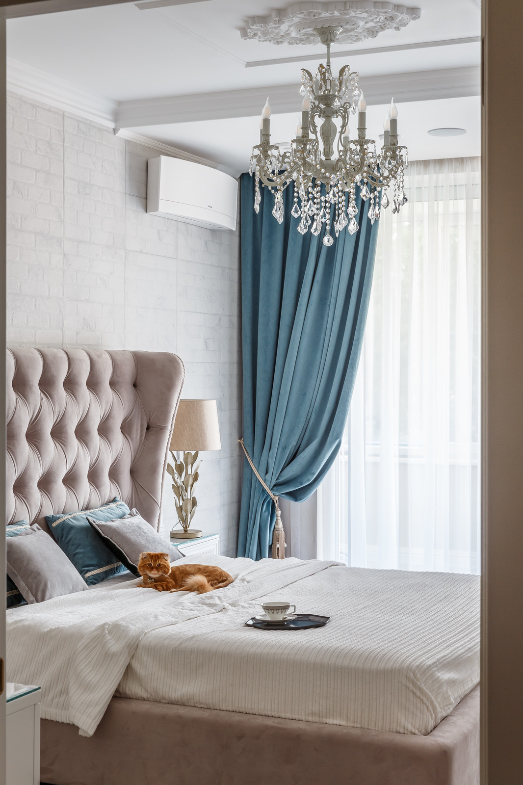 В греческом зале