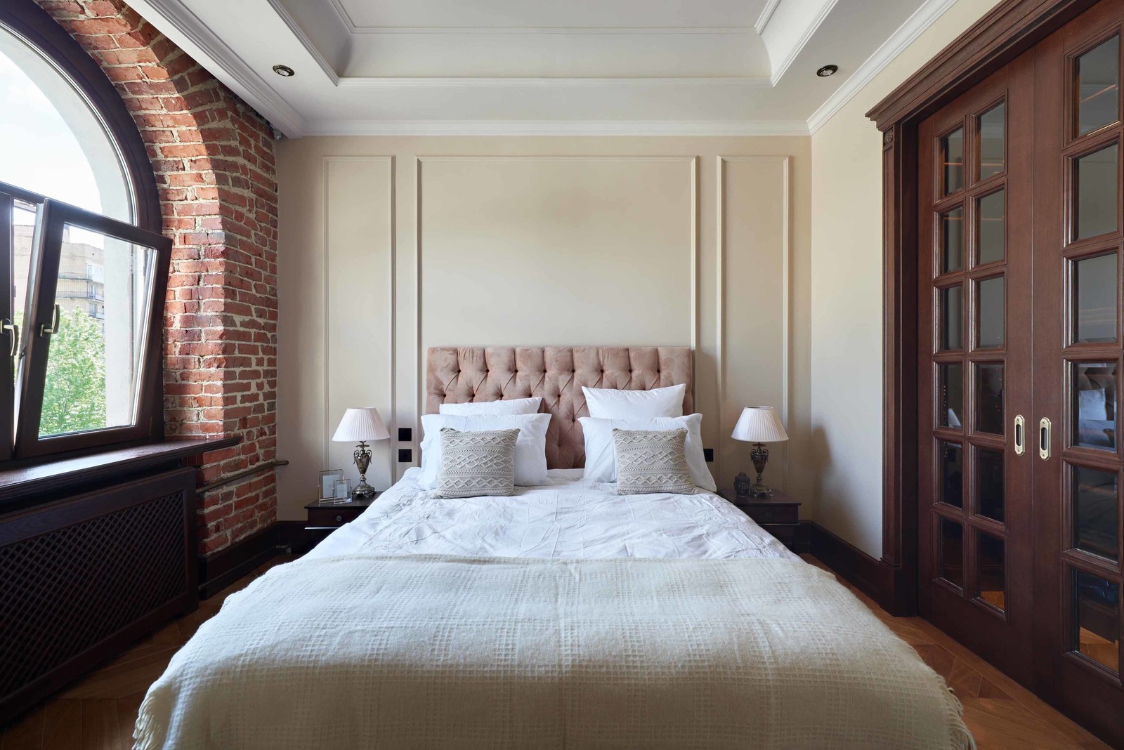 Смоленская набережная