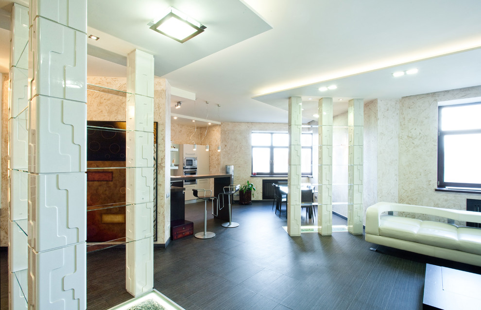 Столярная отделка в глянце