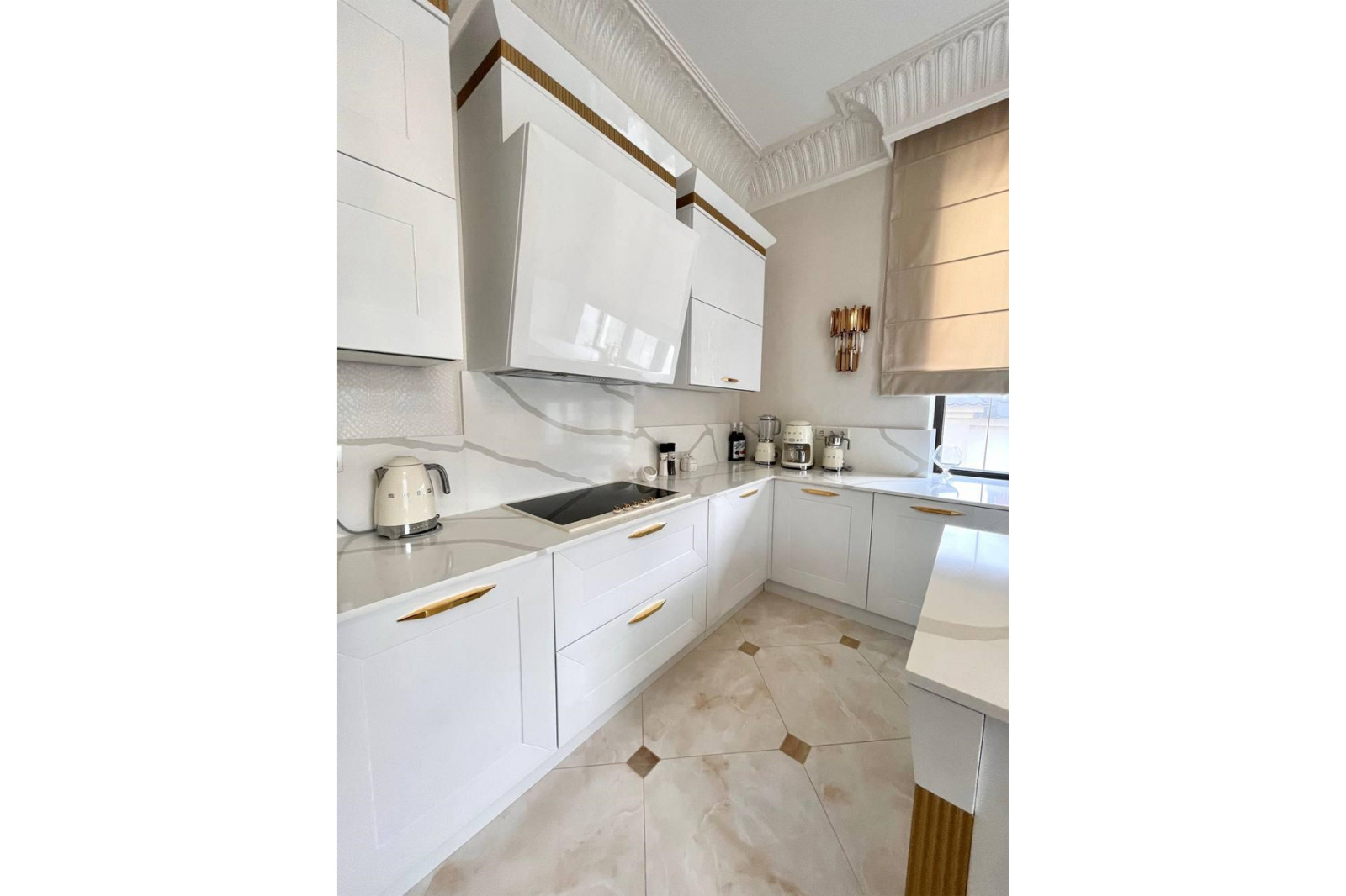 Империя в г. Махачкала