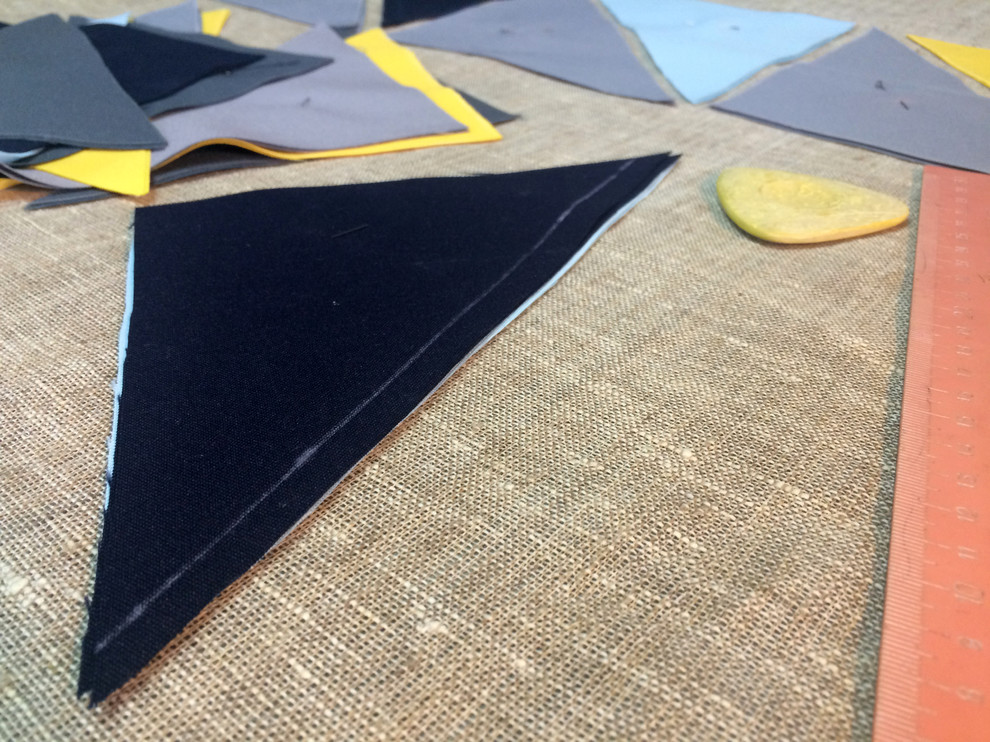 DIY: Подушка в стиле пэчворк своими руками