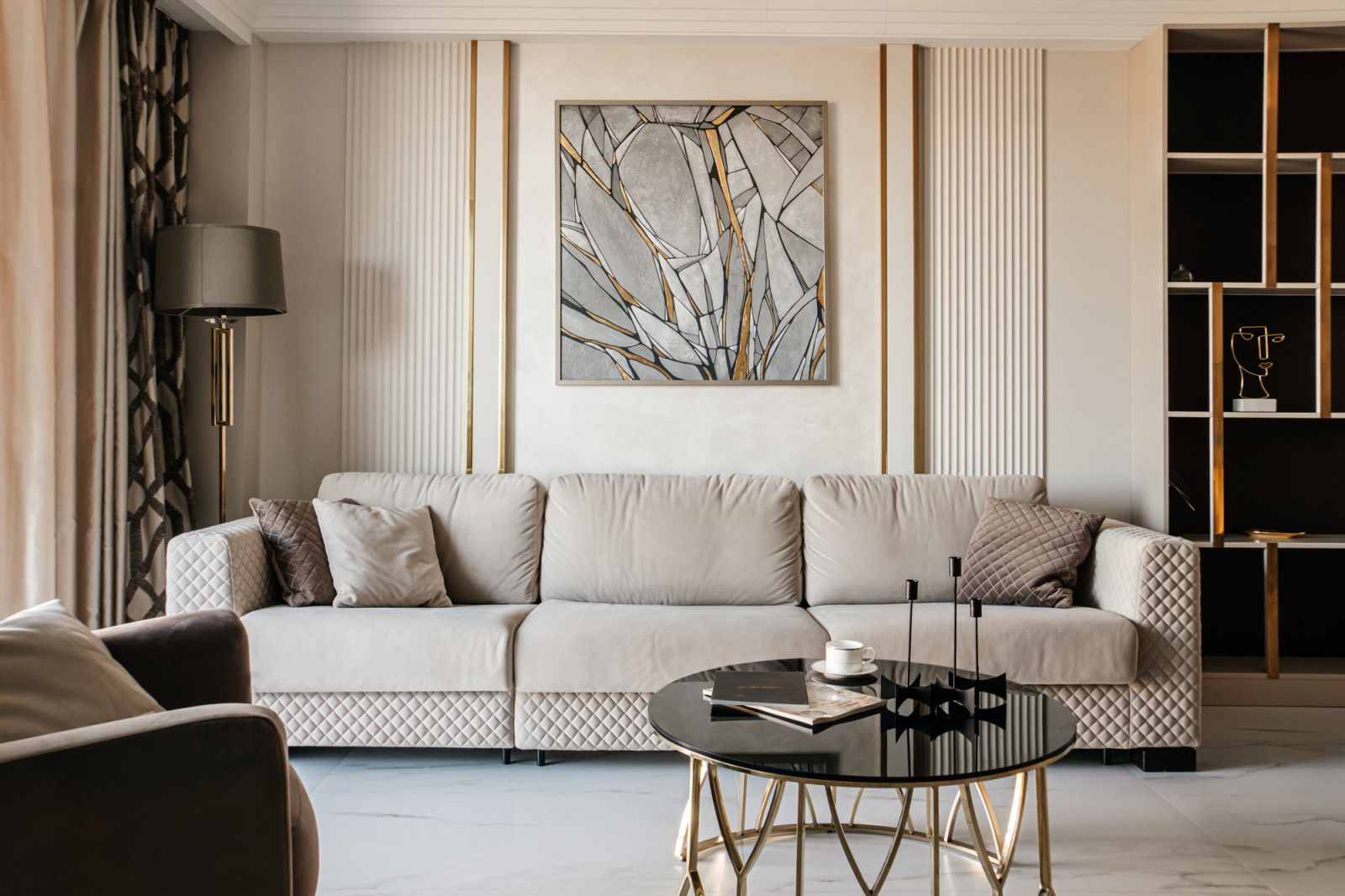 Неоклассика в нюдовых тонах