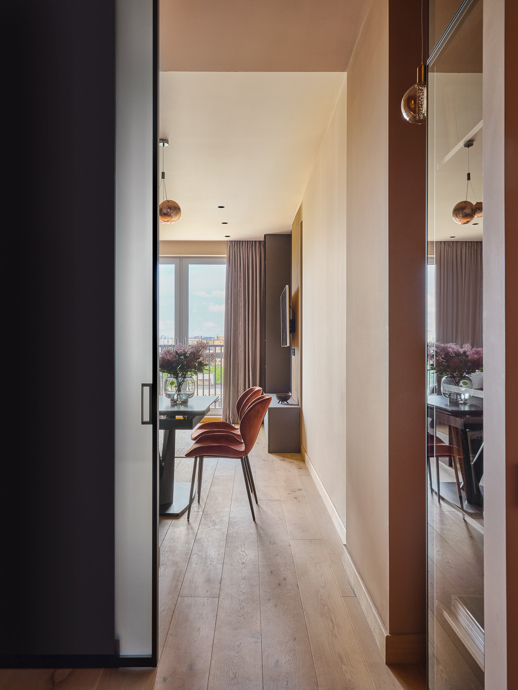 Трехкомнатная квартира 98 кв.м. в ЖК "Западный порт"