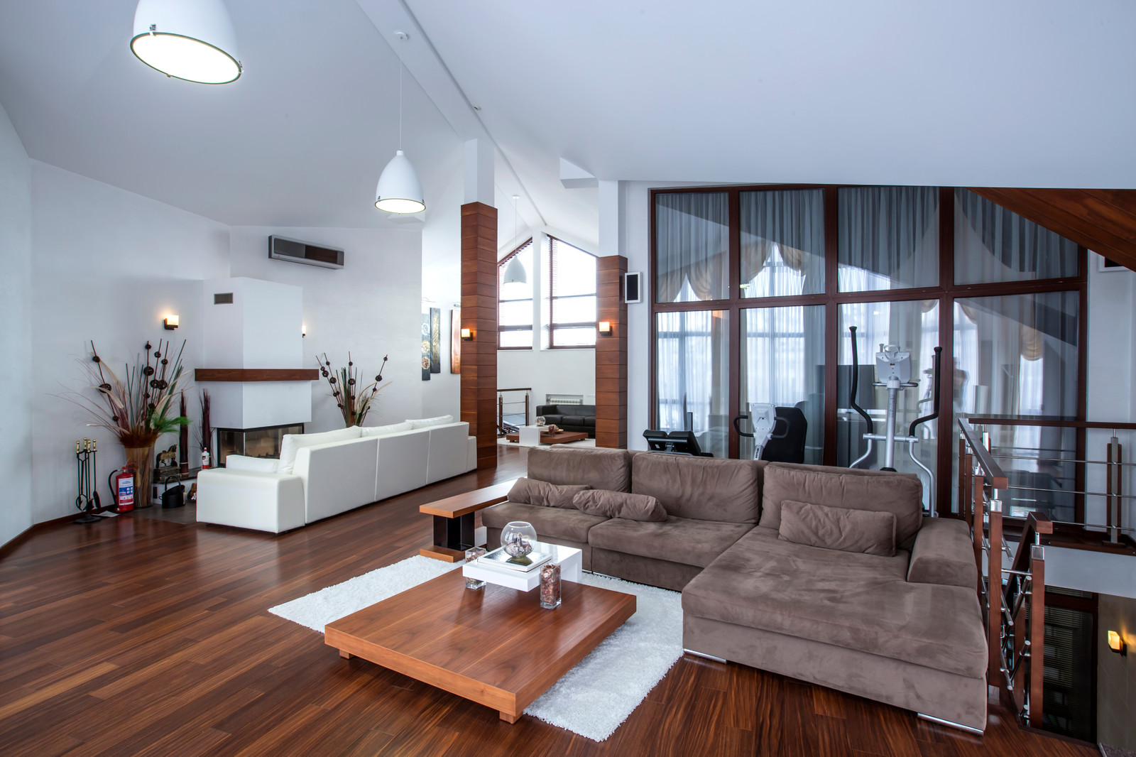 Коттедж со вторым светом