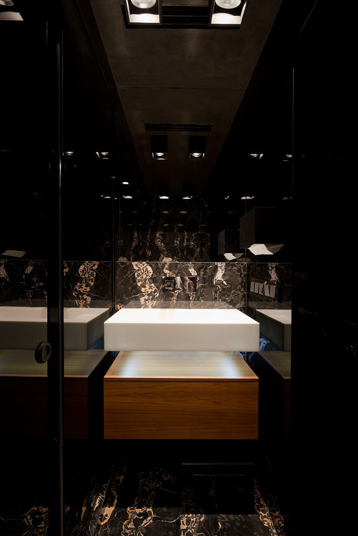 Просто фото: Сантехника для маленькой ванной —  27 примеров