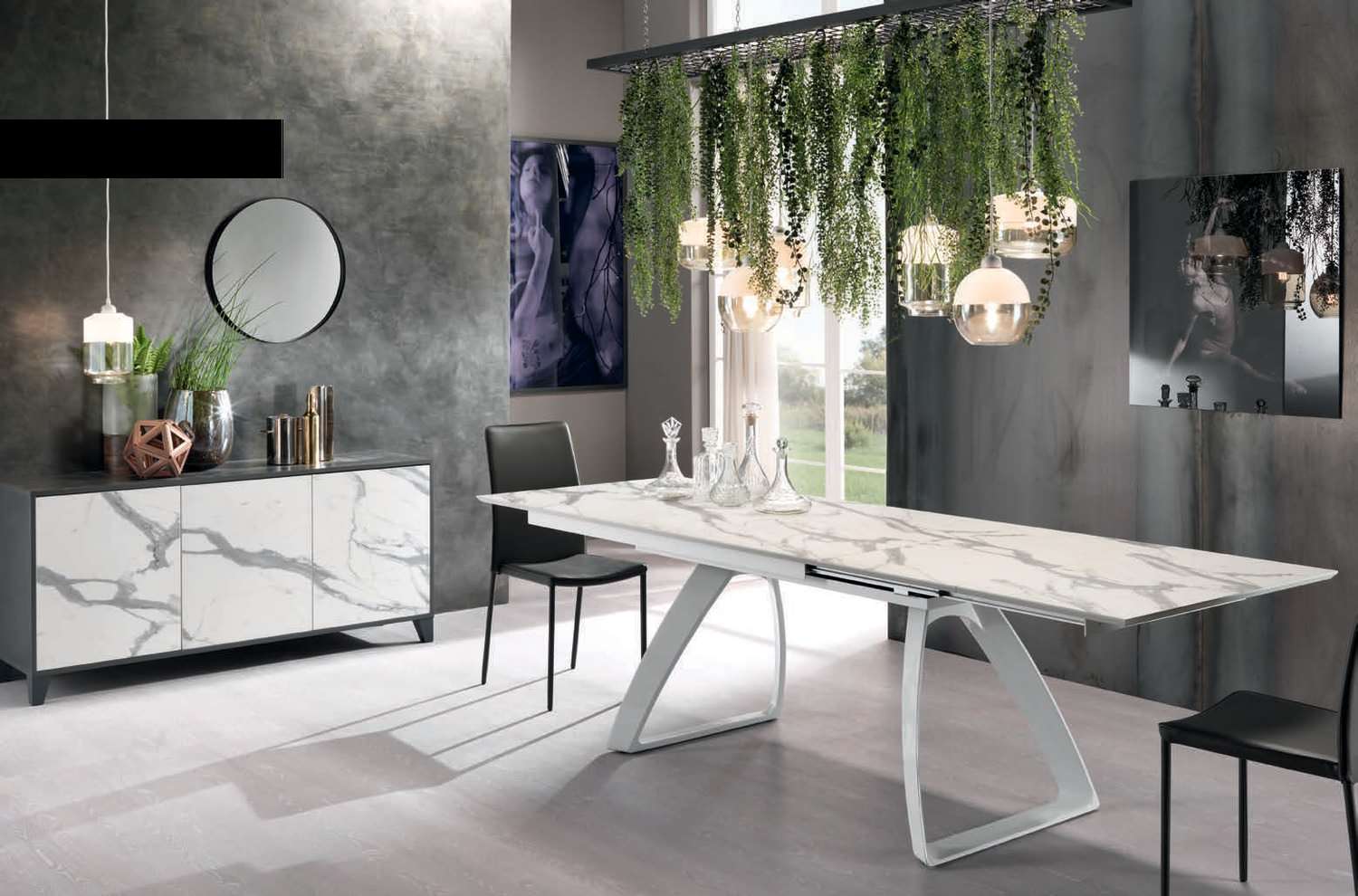 Обложка альбома: Столы с необычными ножками