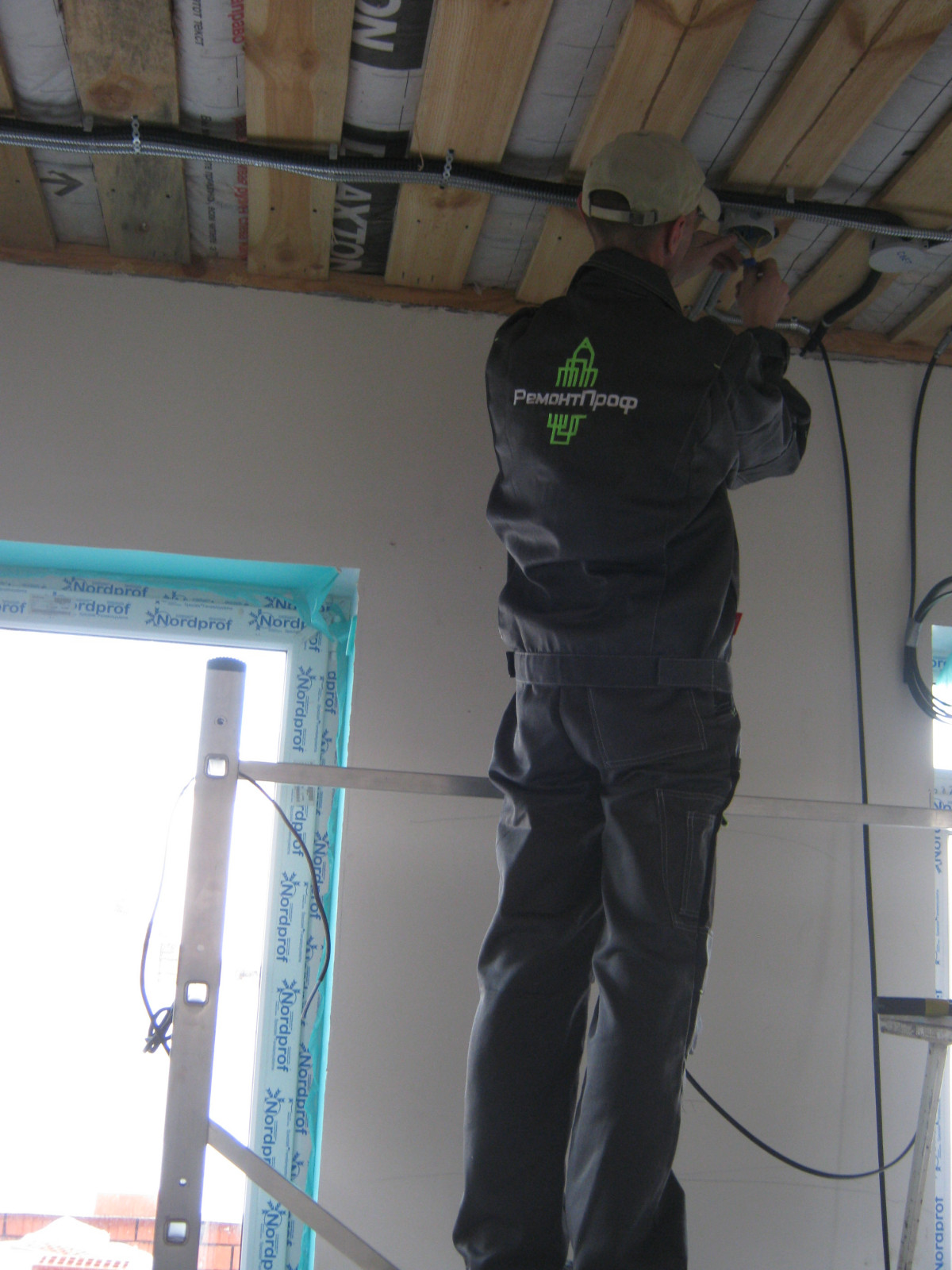 Коттедж. Электромонтажные работы