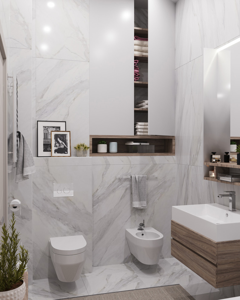 Квартира с тремя спальнями,  площадью 144 м 2