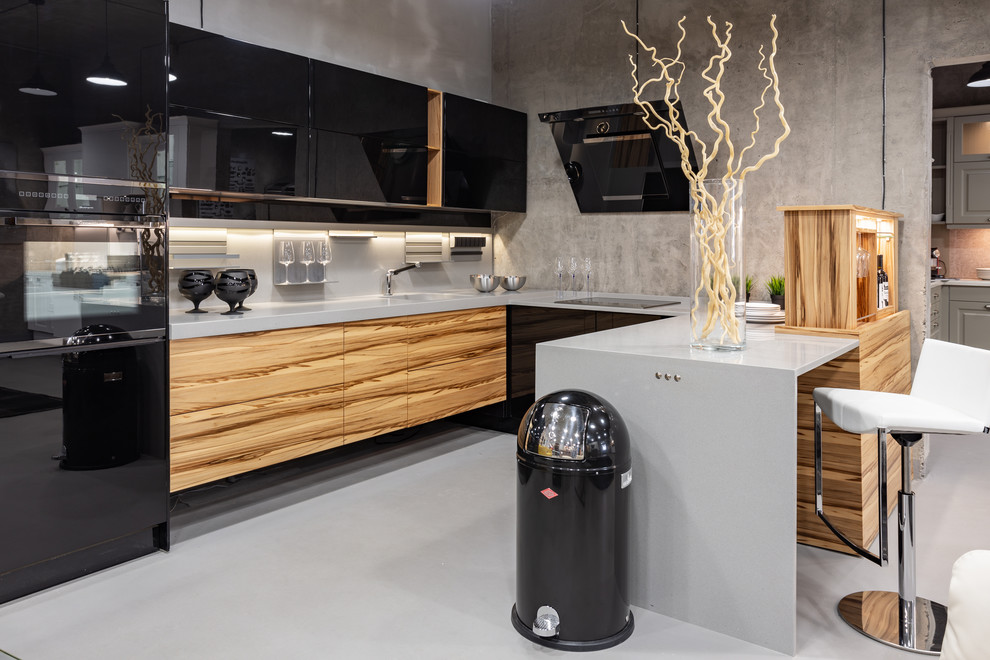 Giulia Novars, Москва ул. Мосфильмовская, д.53