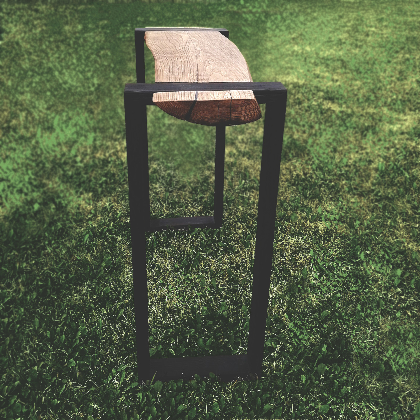 Обложка проекта: Консоль из дерева