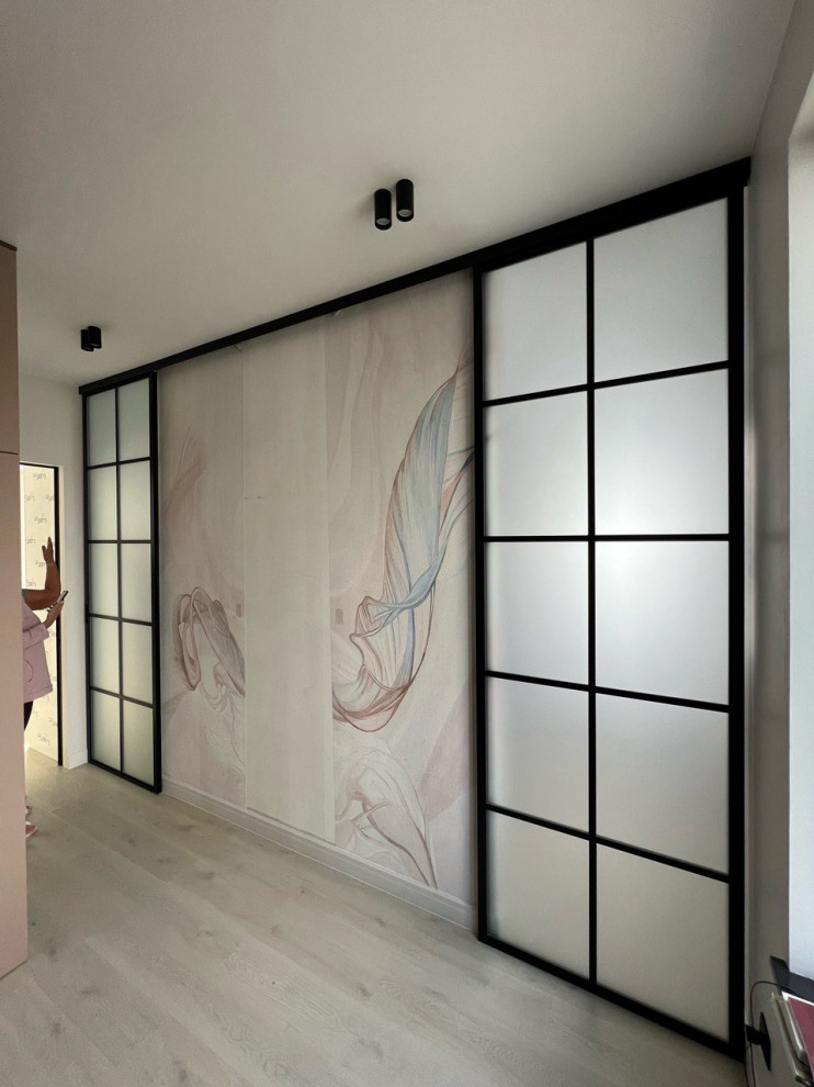 Раздвижная межкомнатная перегородка