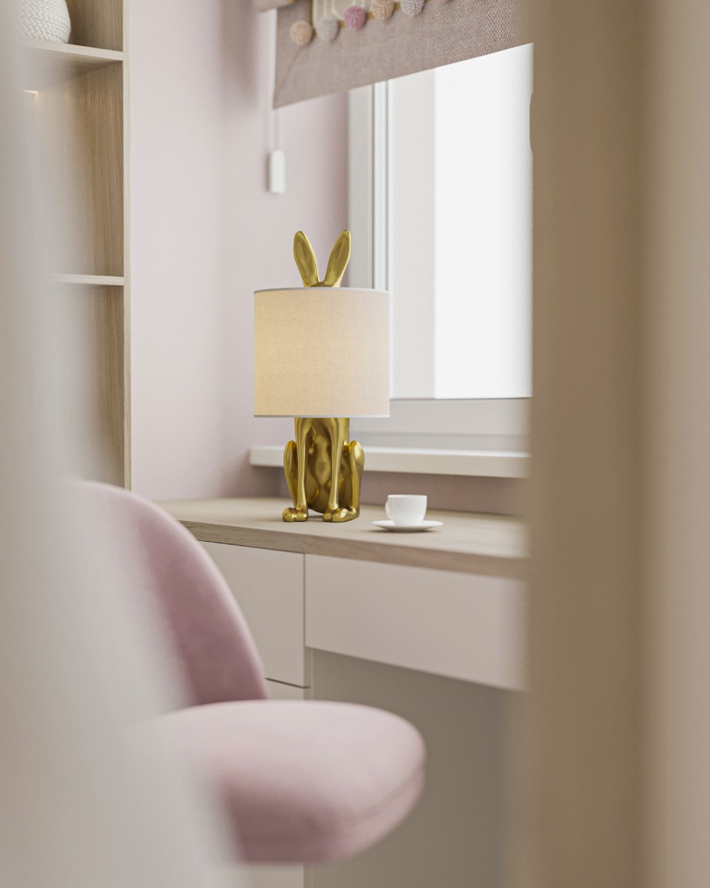 Gentle girl's bedroom