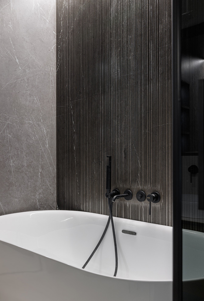 Монохромная квартира 90 м2 на Садовом кольце