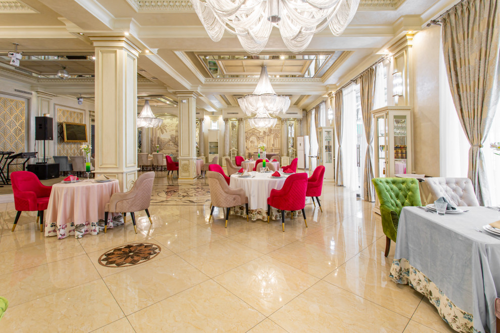 ресторан MONA